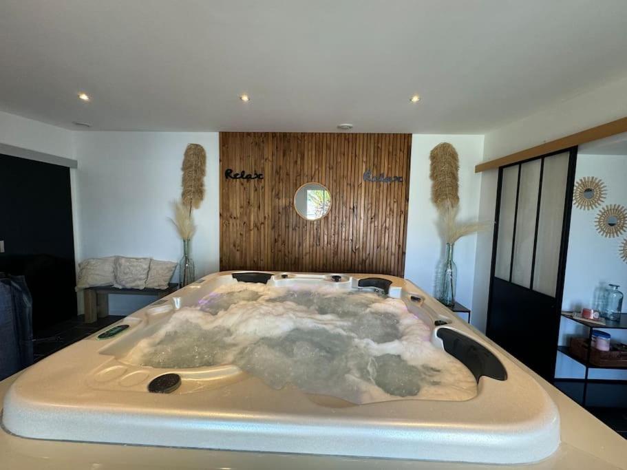 Maison Spacieuse Spa & Jardin Brest Exteriér fotografie